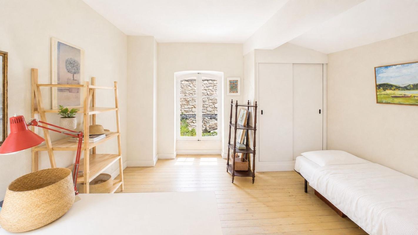 4 bedroom maison de village in Eyragues, Bouches-du-Rhône, France
