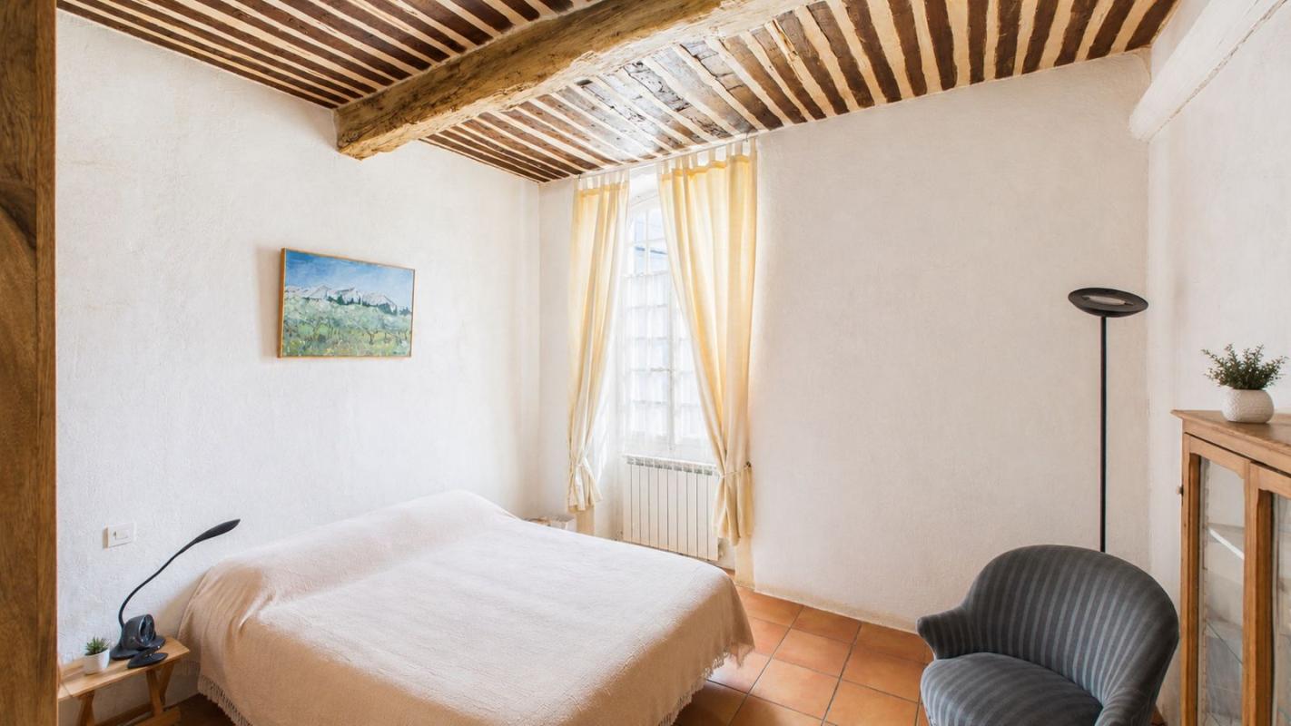 4 bedroom maison de village in Eyragues, Bouches-du-Rhône, France