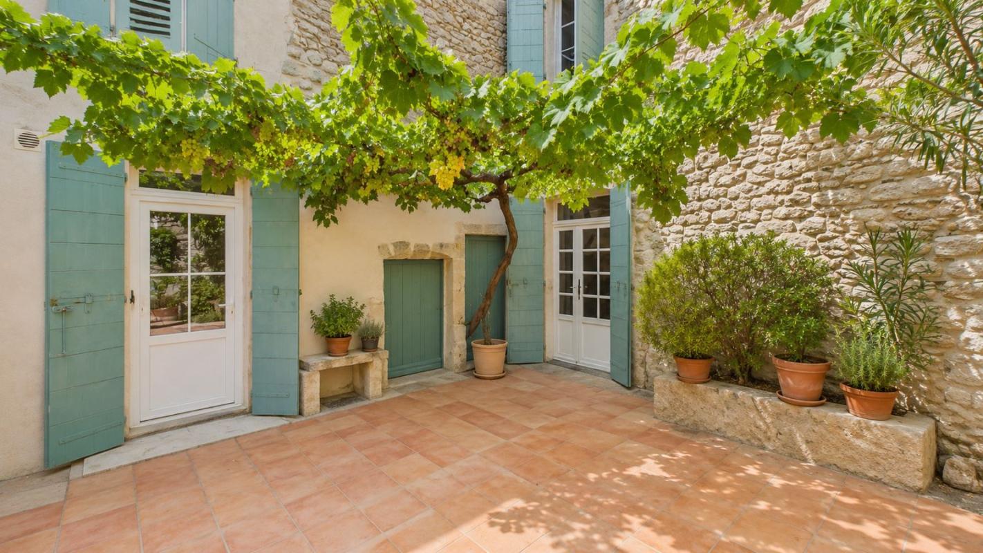 4 bedroom maison de village in Eyragues, Bouches-du-Rhône, France