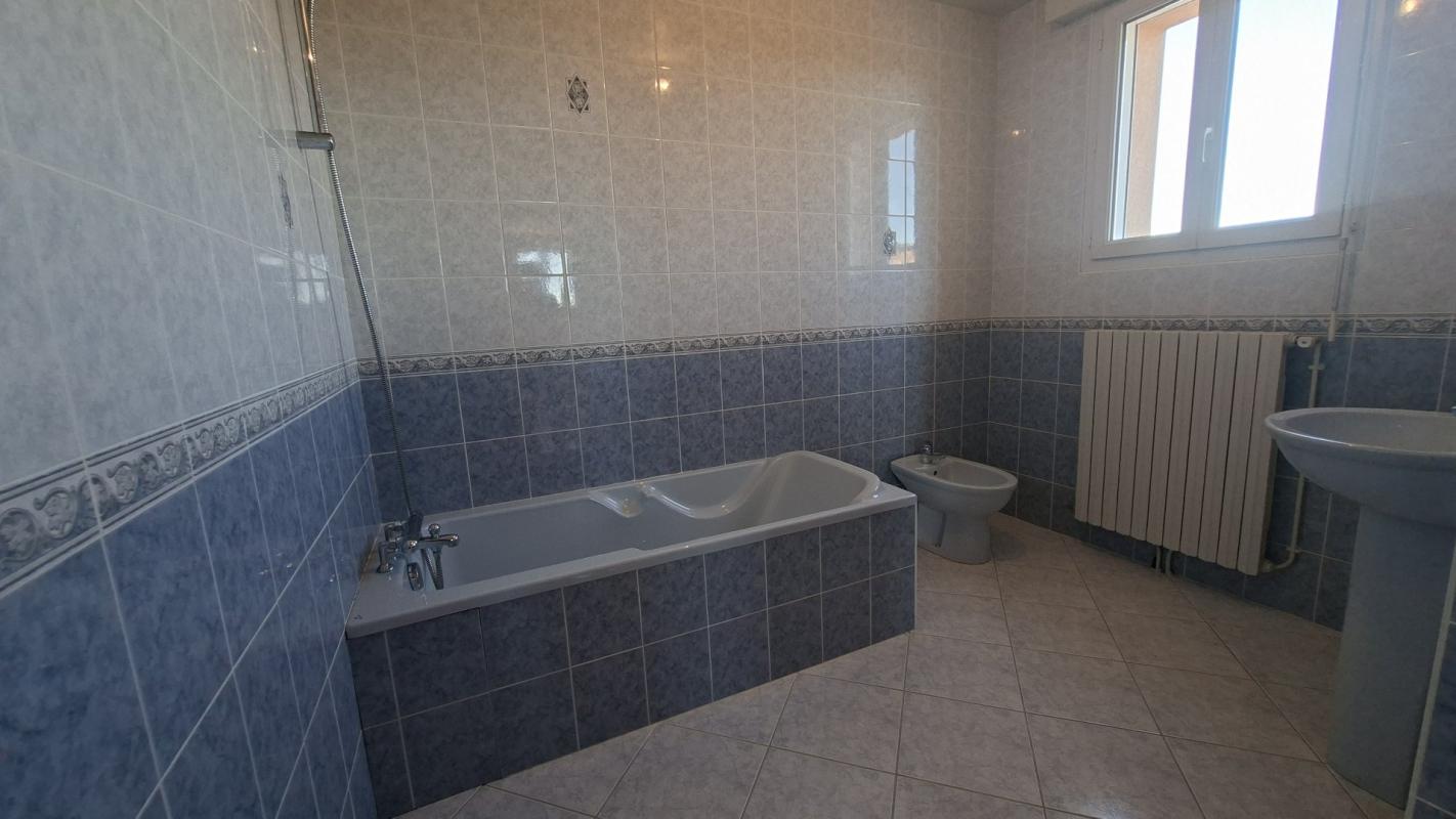 3 bedroom villa in Vayrac, Lot, France