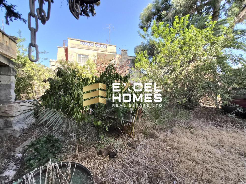 Villa in Attard, Malta – 69680