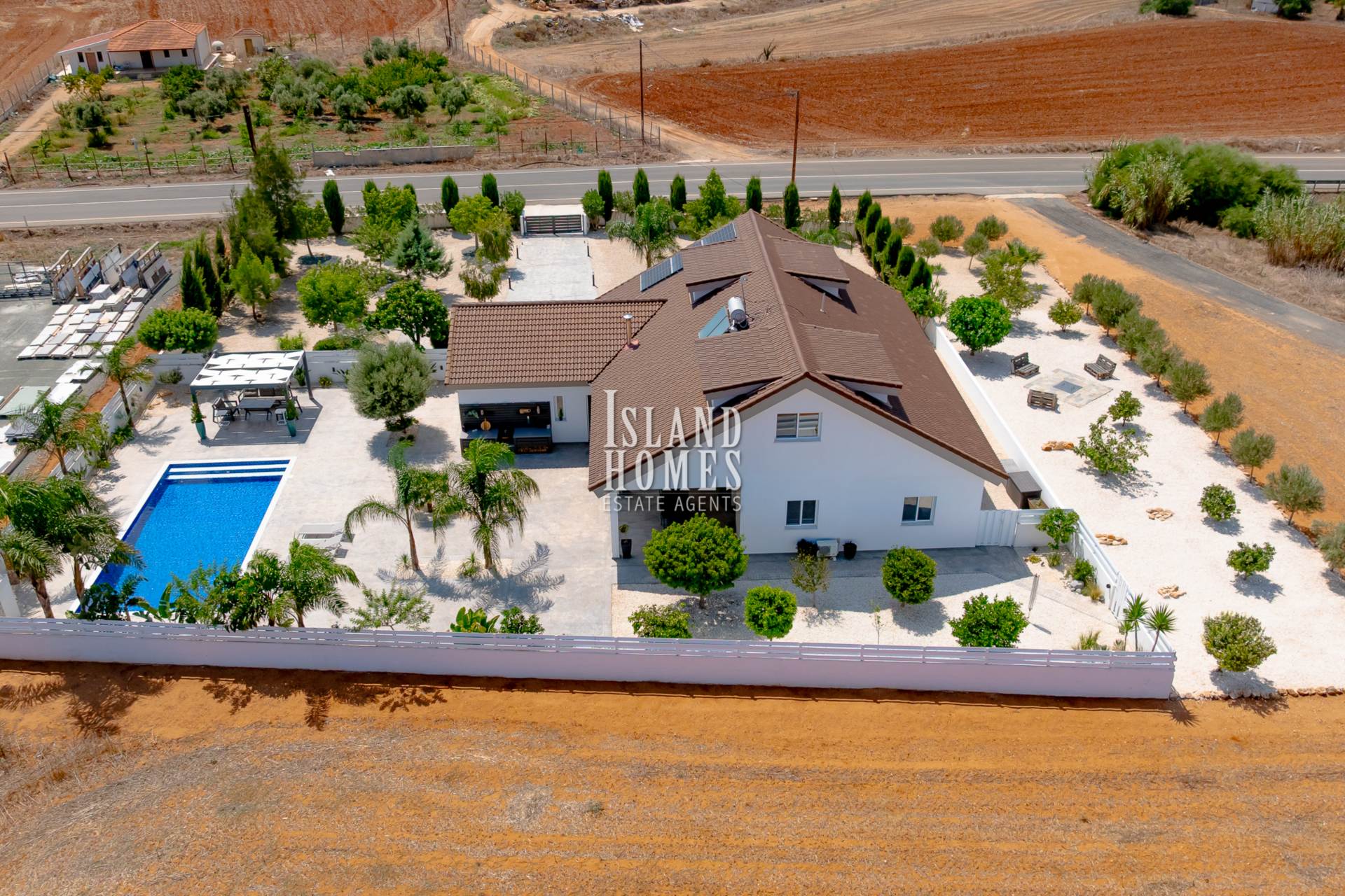 4 bedroom Villa in Frenaros, Famagusta, Cyprus – FrE145