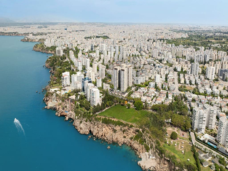 Prestigious three bed Apartment with sea views in Lara, Antalya – TC2021