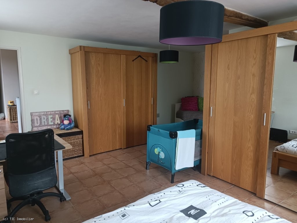 3 bedroom House in Civray, France – r7585