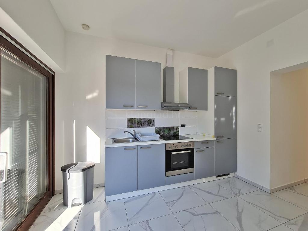 2 bedroom apartment in Malinska-Dubašnica, Croatia – 103721