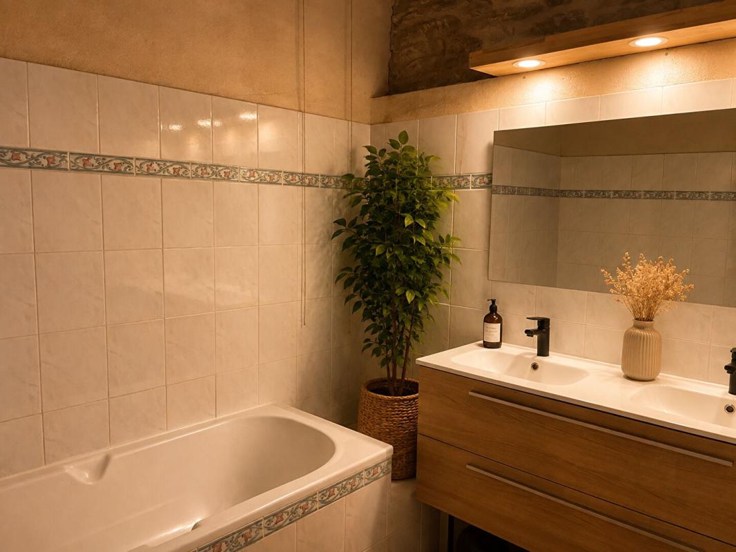 2 bedroom maison de village in Naussac, Aveyron, France