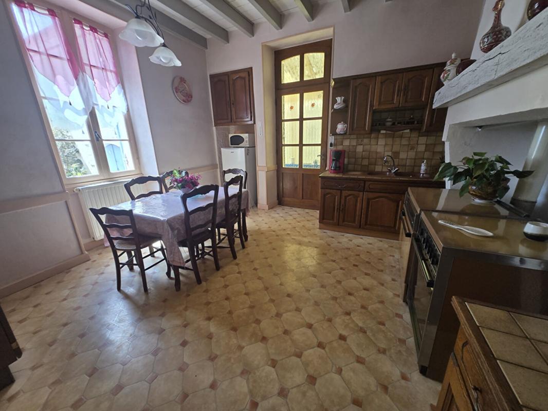 4 bedroom maison in Riberac, Dordogne, France
