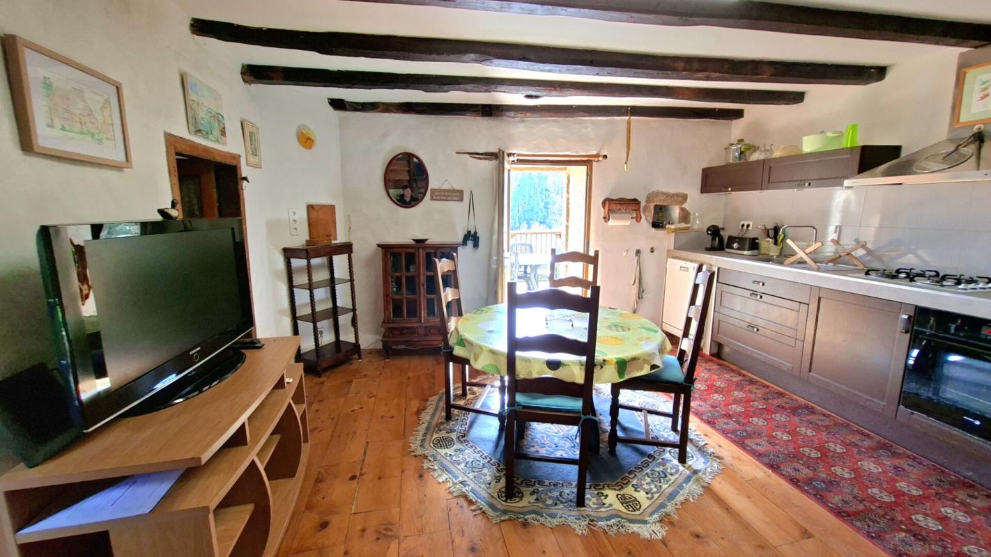3 bedroom maison in Bannes, Lot, France