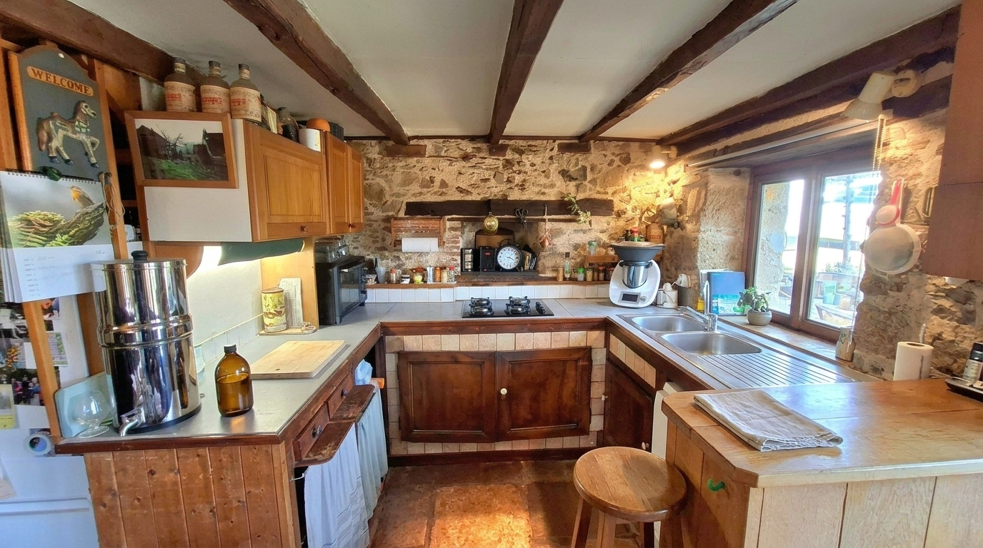3 bedroom maison in Bannes, Lot, France