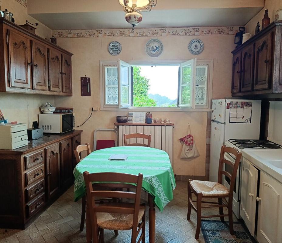 4 bedroom maison de village in St Bonnet L Enfantier, Corrèze, France