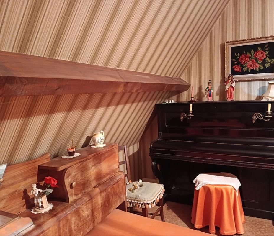 4 bedroom maison de village in St Bonnet L Enfantier, Corrèze, France