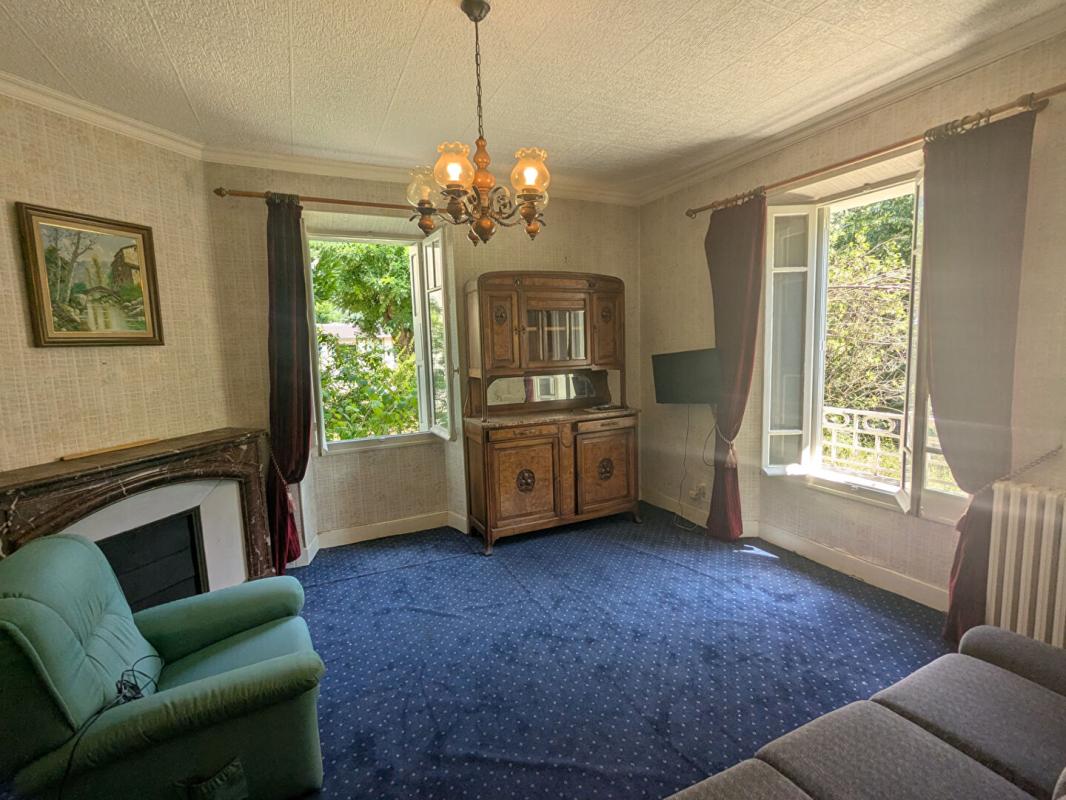 6 bedroom maison de maitre in Les Cabannes, Ariège, France