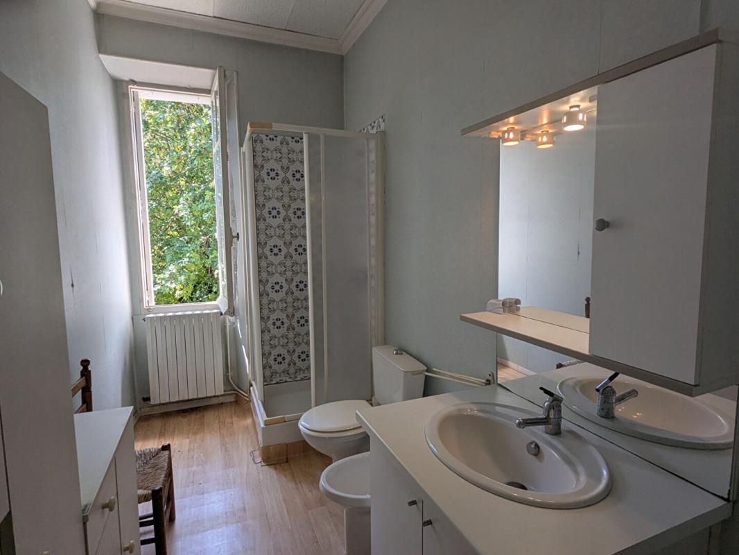 6 bedroom maison de maitre in Les Cabannes, Ariège, France