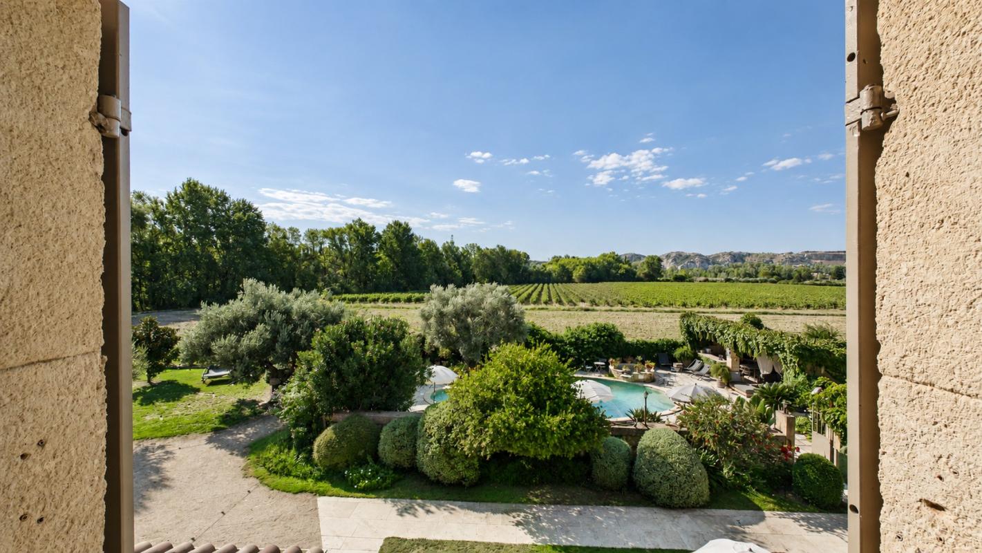 13 bedroom mas in Roquemaure, Gard, France