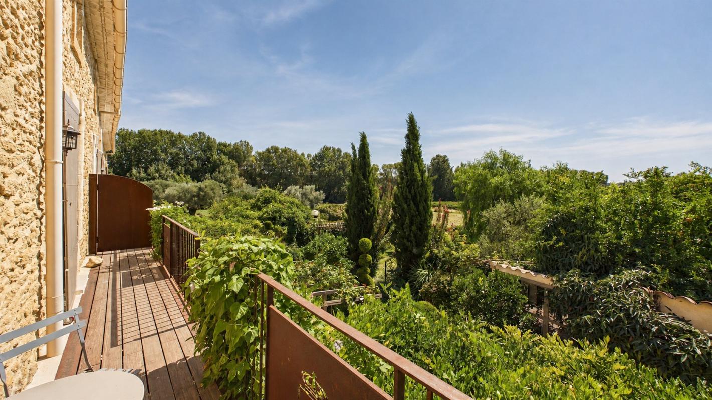 13 bedroom mas in Roquemaure, Gard, France