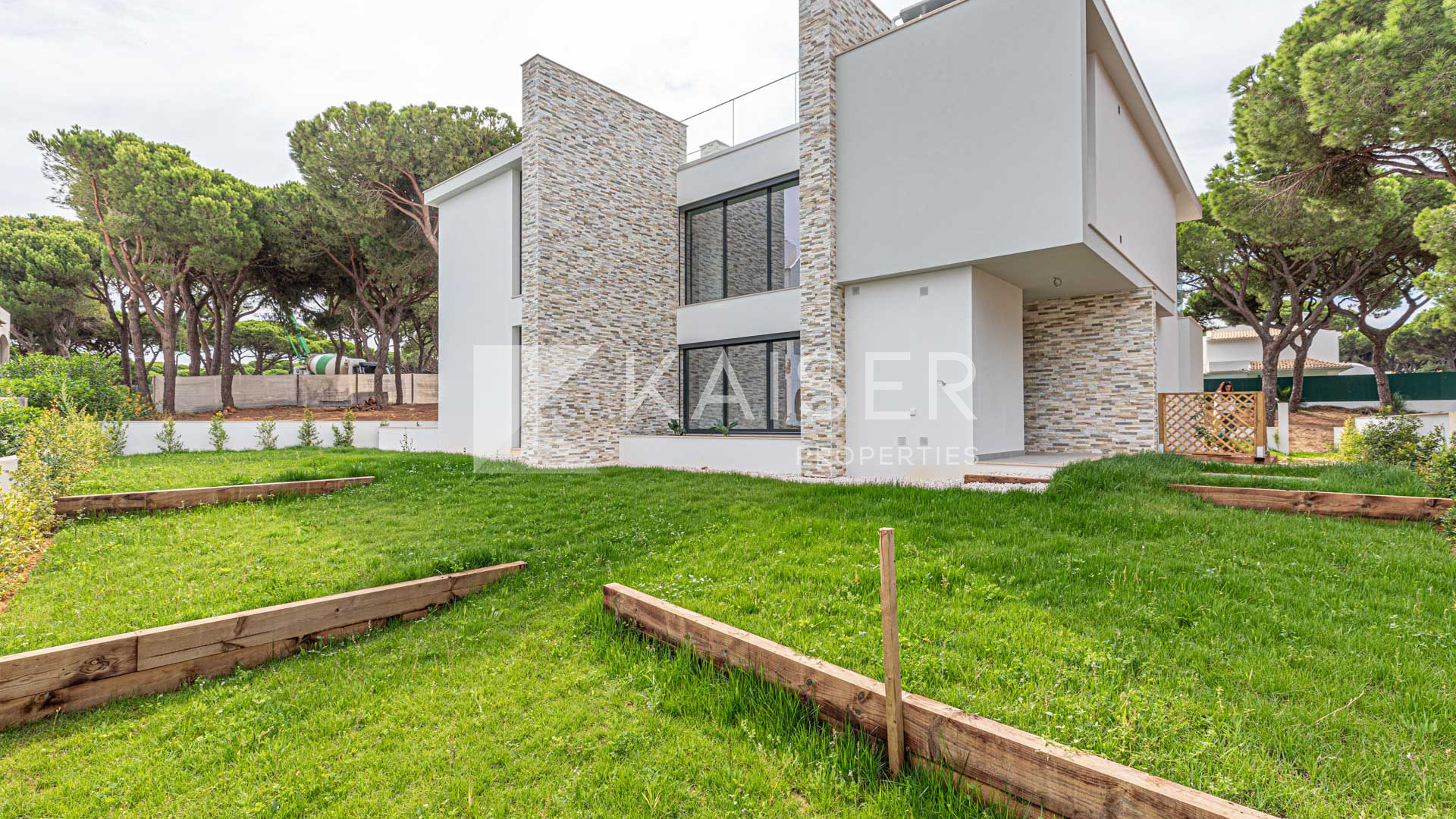 3 bedroom Villa house in Albufeira, Portugal – KP1368