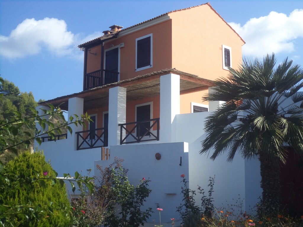 Complex in Kastro Killinis, Ilia, Greece – 49489