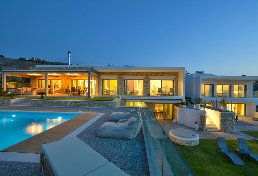 Villa in Gouves, Heraklion Prefecture, Greece – 49030