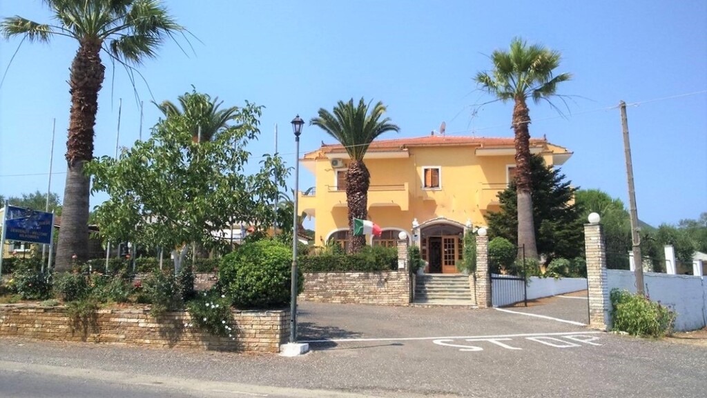 Hotel in Corfu, Corfu Prefecture, Greece – 48888
