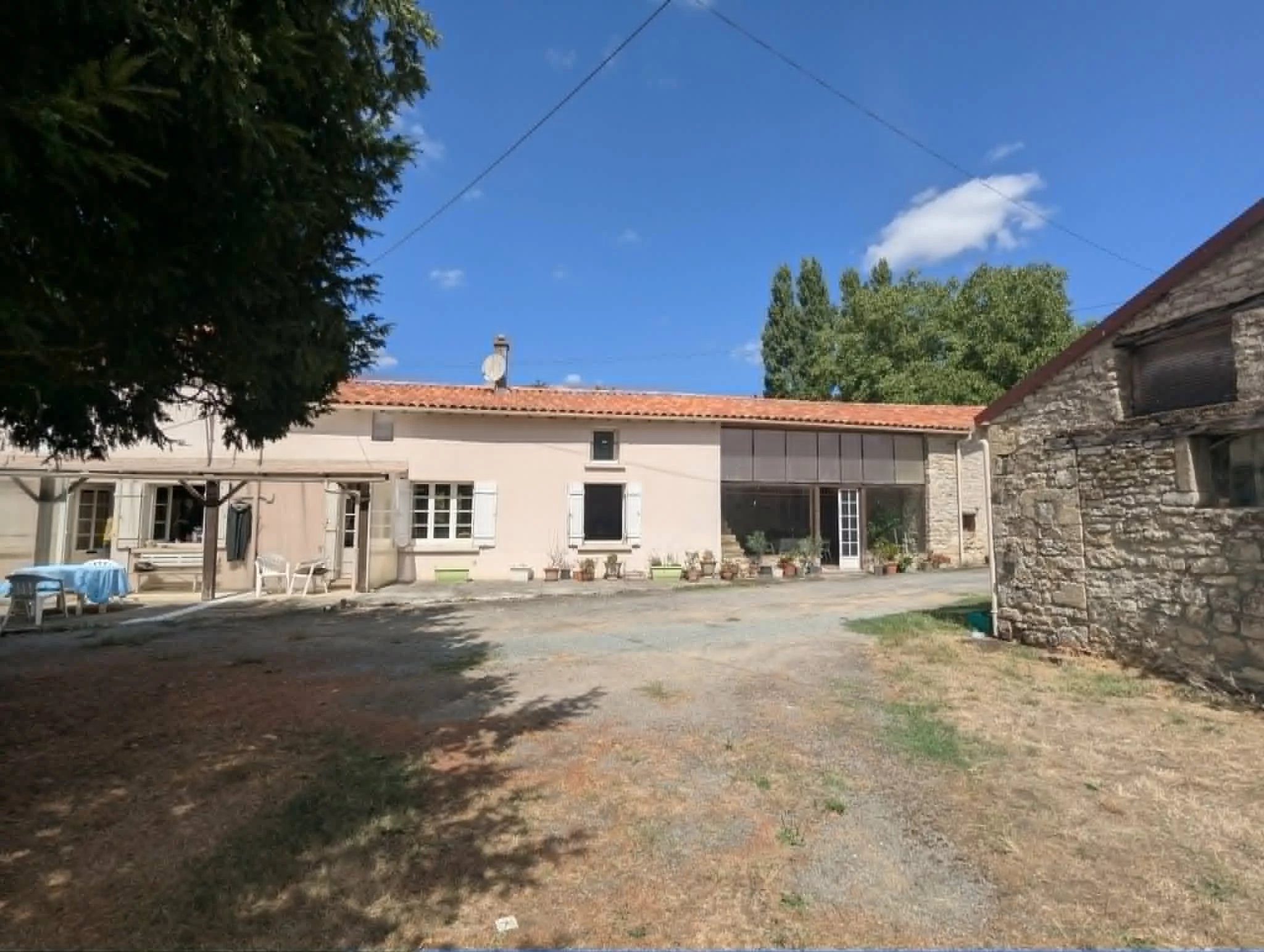 Characterful Rural Property with Extensive Outbuildings, Pond & Large Gardens, Pays de la Loire – France – BVI87001