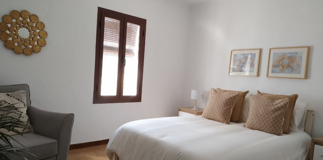 Beautiful 4 Bedroom House With Tourist License Zuheros – Andalucía €150,000 – RENT TO BUY€1,250 PM