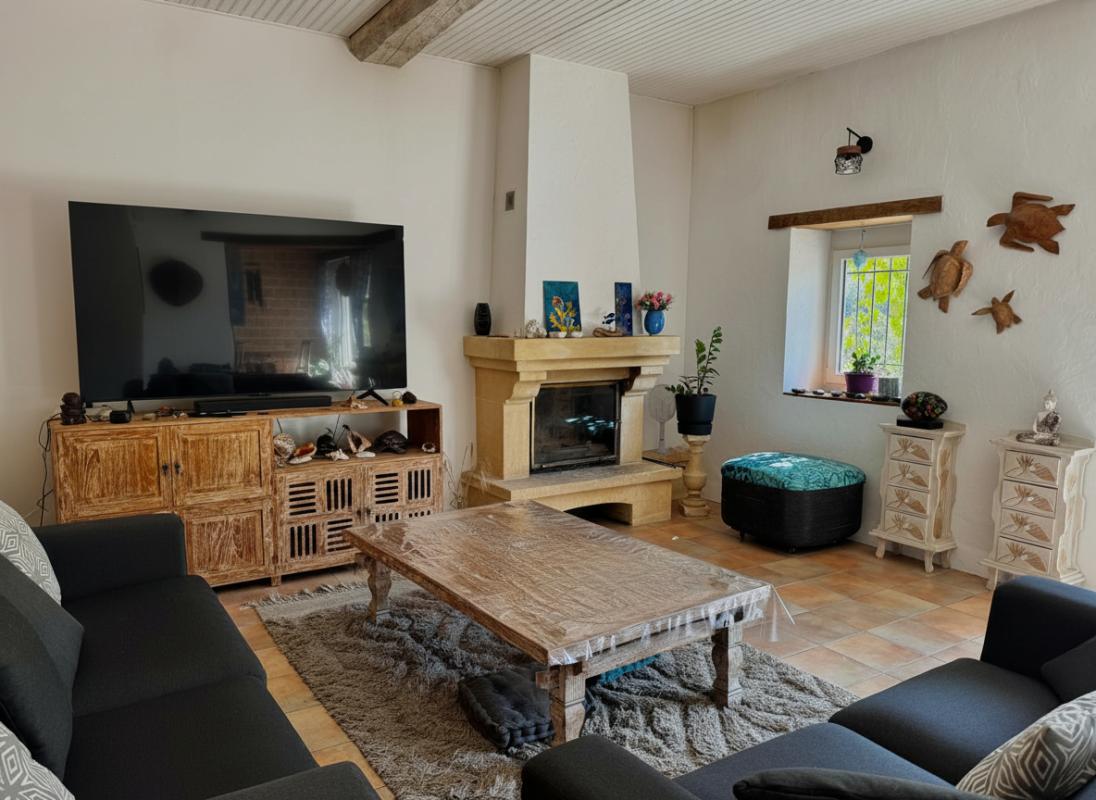 5 bedroom maison in Sainte Colombe Sur L Hers, Aude, France