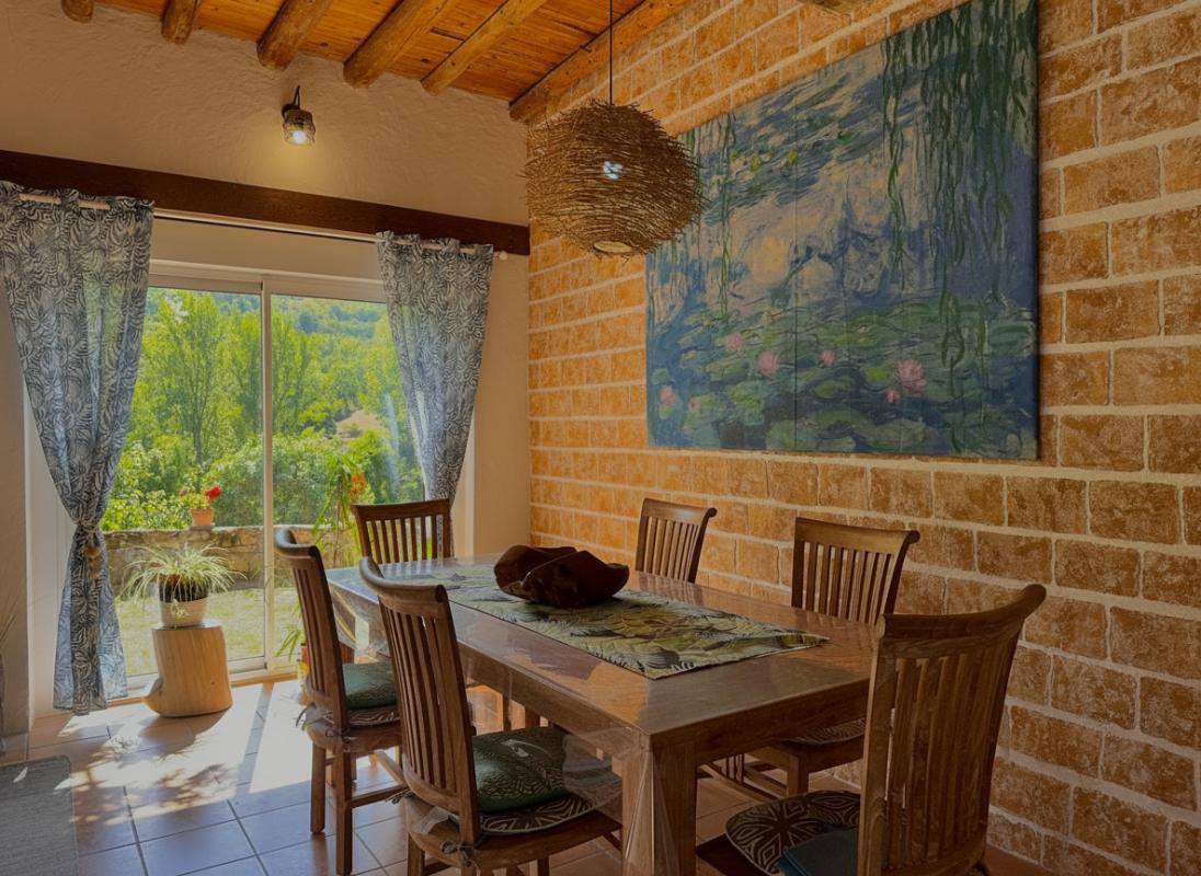 5 bedroom maison in Sainte Colombe Sur L Hers, Aude, France