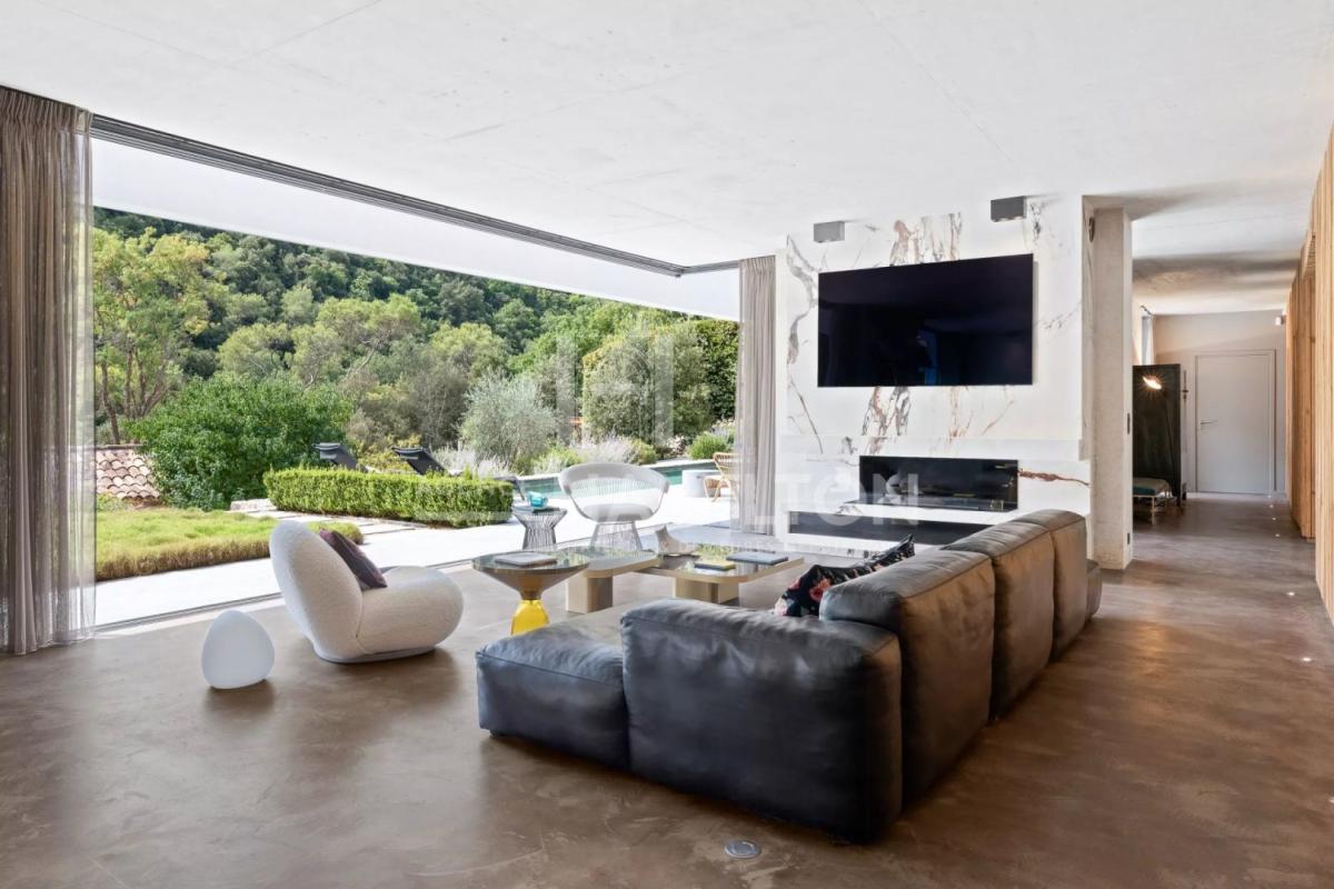 4 bedroom villa in Valbonne, Alpes-Maritimes, France