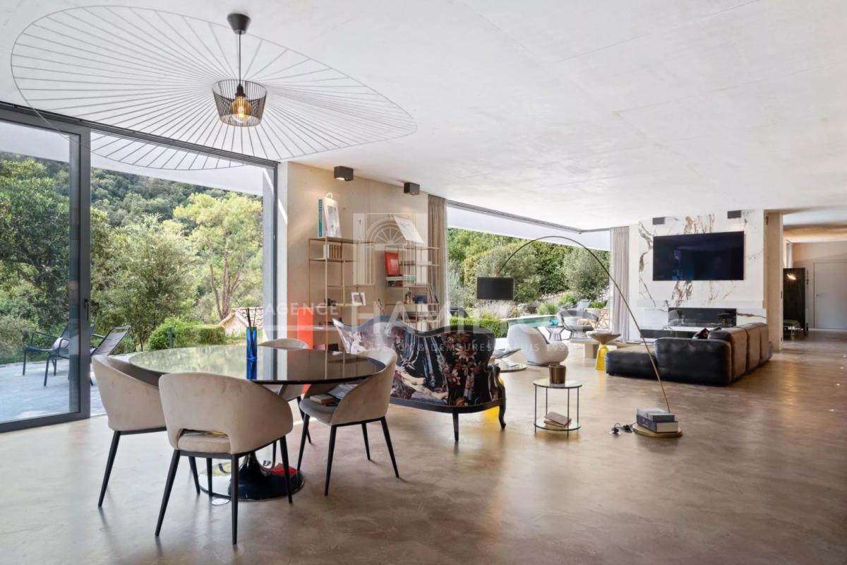 4 bedroom villa in Valbonne, Alpes-Maritimes, France