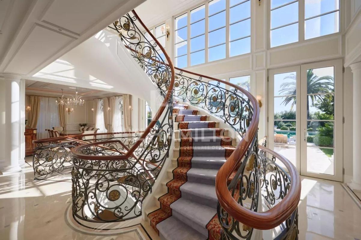 8 bedroom villa in Vallauris, Alpes-Maritimes, France