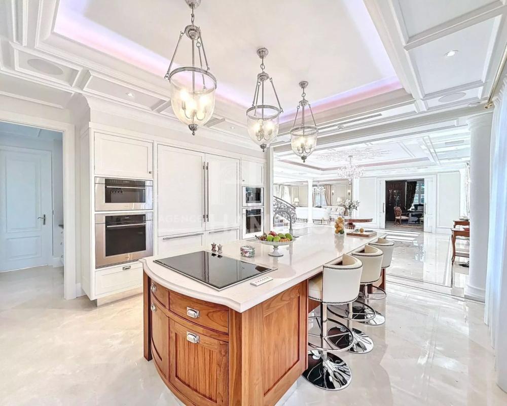 8 bedroom villa in Vallauris, Alpes-Maritimes, France