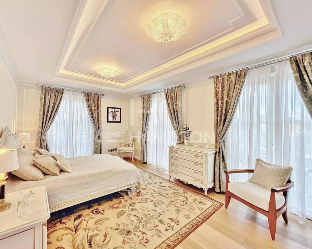 8 bedroom villa in Vallauris, Alpes-Maritimes, France