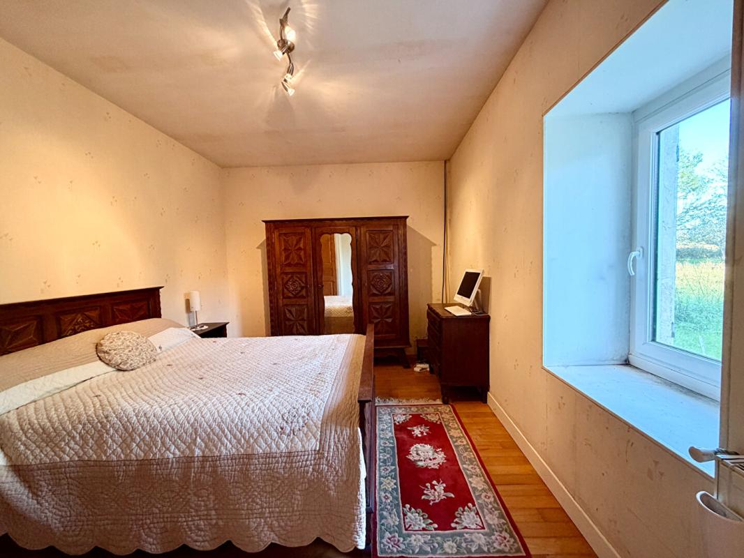 4 bedroom maison in Salles De Villefagnan, Charente, France