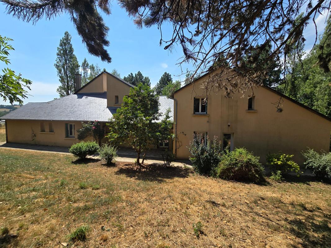 3 bedroom maison individuelle in Arvieu, Aveyron, France