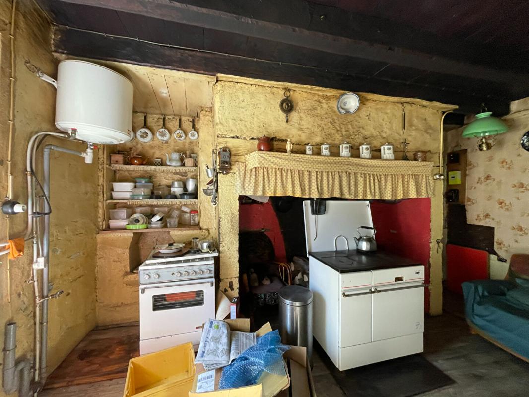 4 bedroom maison en pierres in Raulhac, Cantal, France