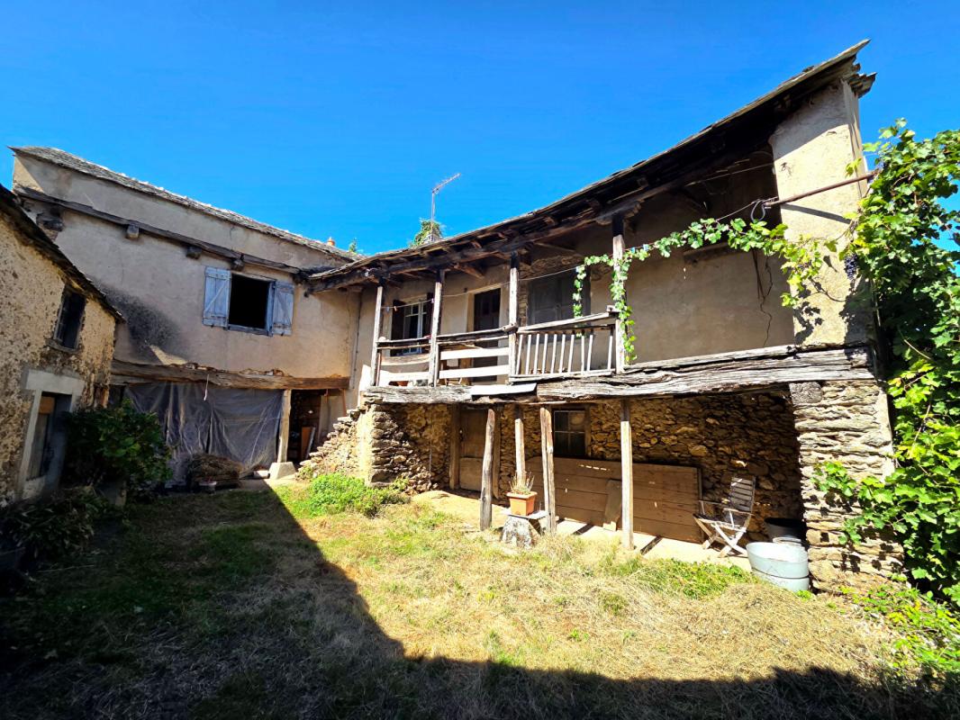 3 bedroom maison en pierres in Cabanes, Aveyron, France
