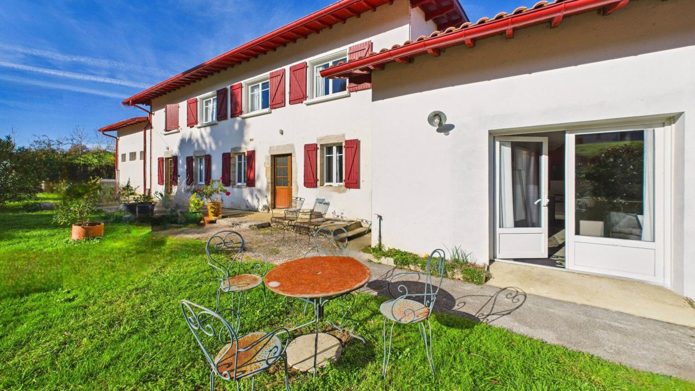 9 bedroom demeure in Guiche, Pyrénées-Atlantiques, France