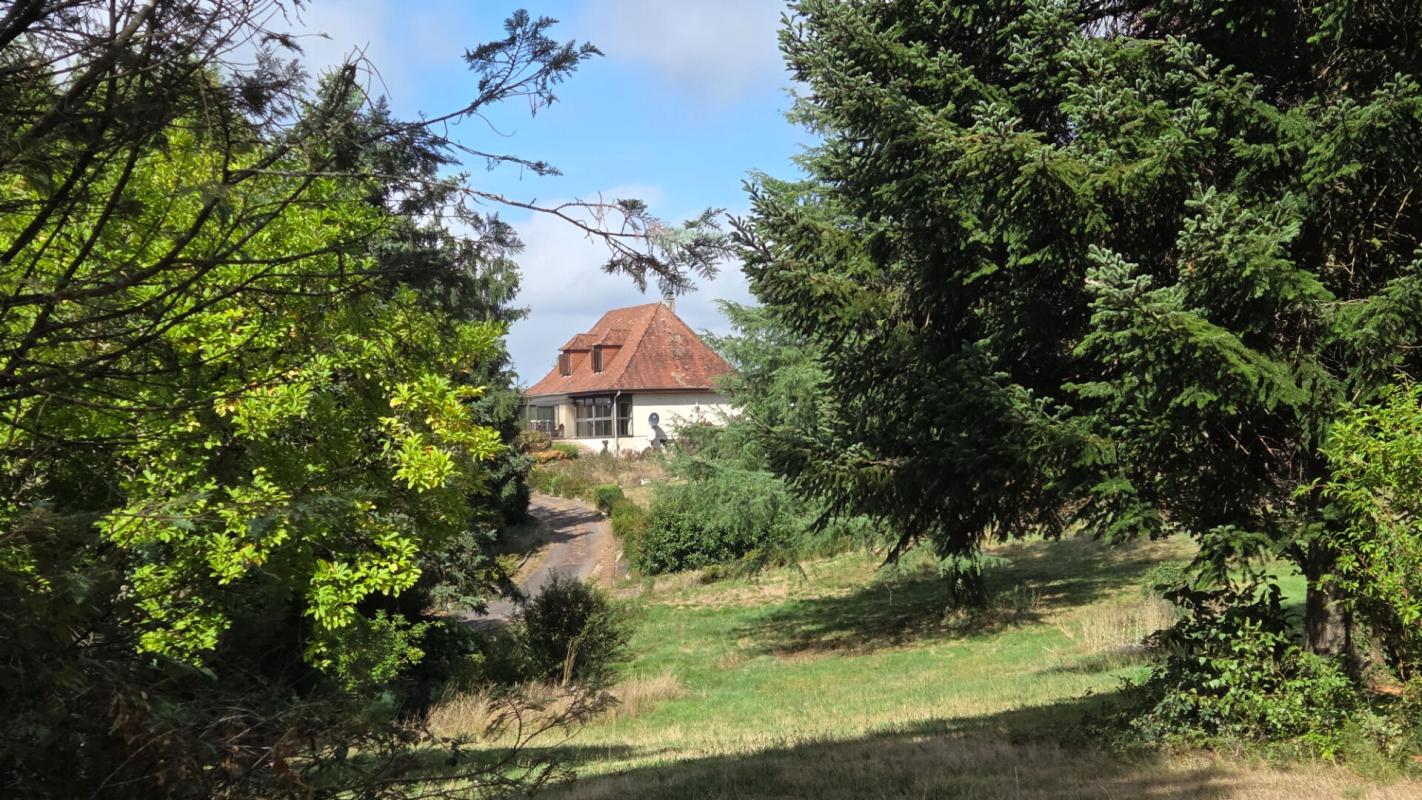 3 bedroom propriete in Reygade, Corrèze, France