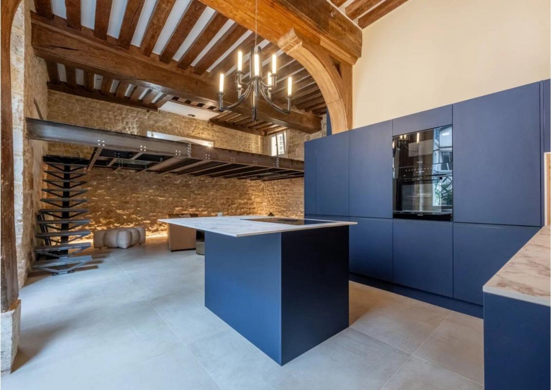 2 bedroom loft in Paris, France