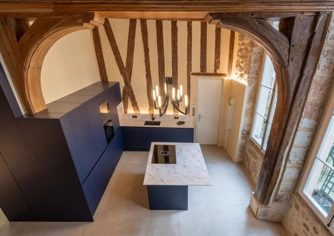 2 bedroom loft in Paris, France