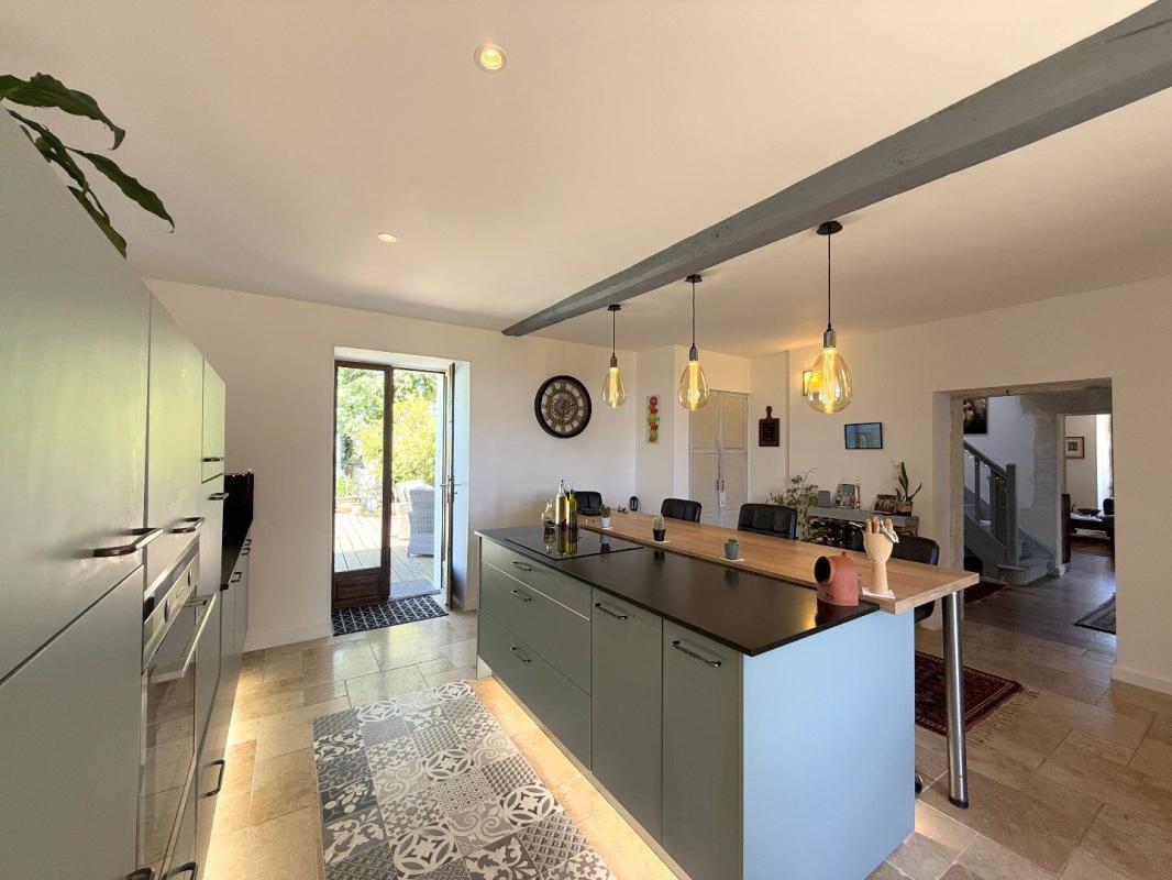 4 bedroom maison in Bellon, Charente, France
