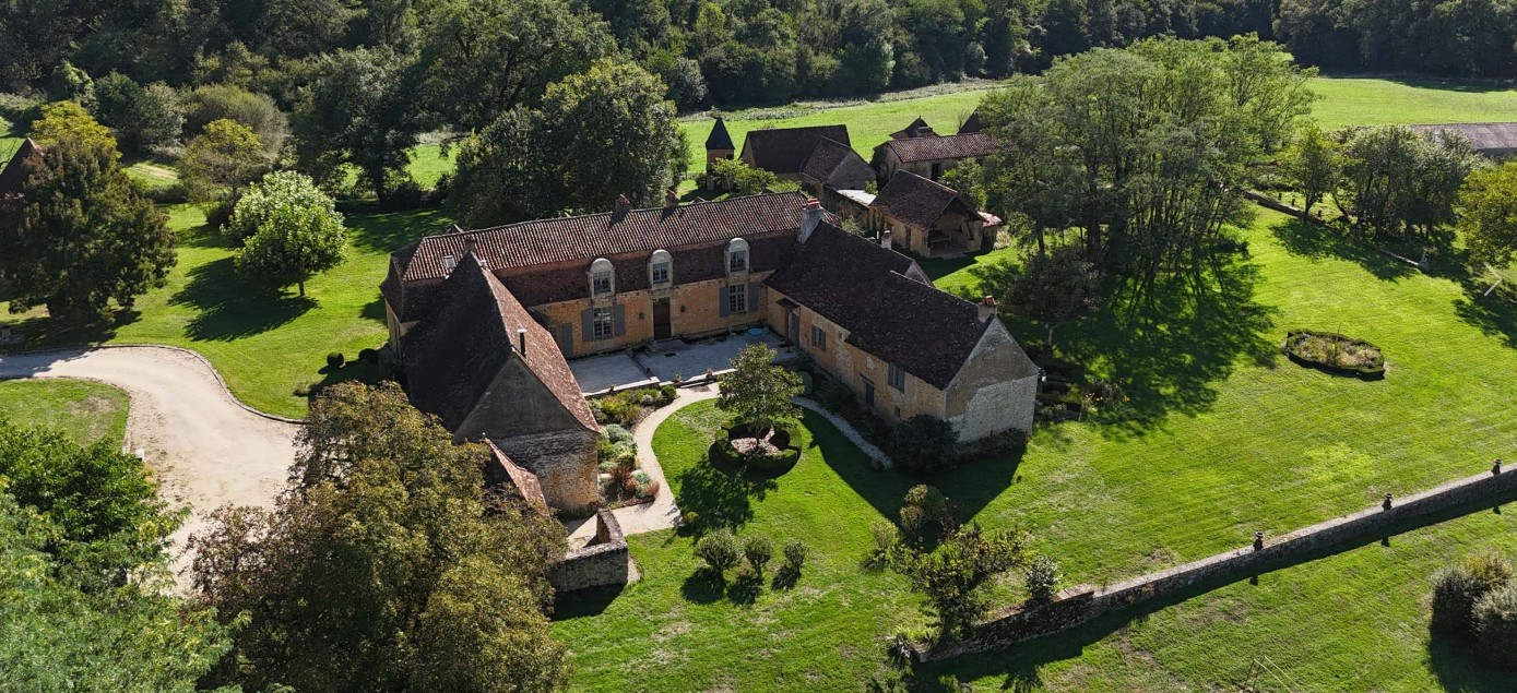 4 bedroom demeure in Excideuil, Dordogne, France
