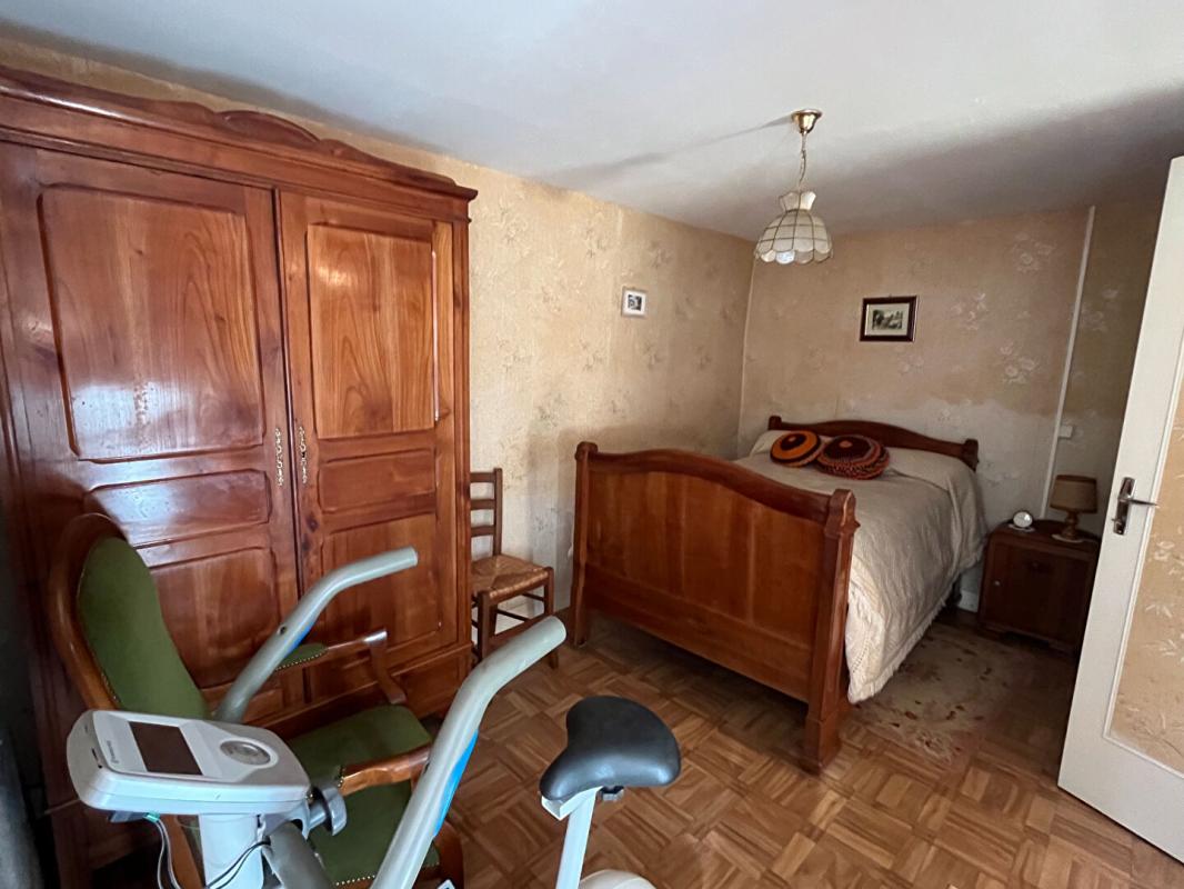 2 bedroom propriete in Chirac, Charente, France