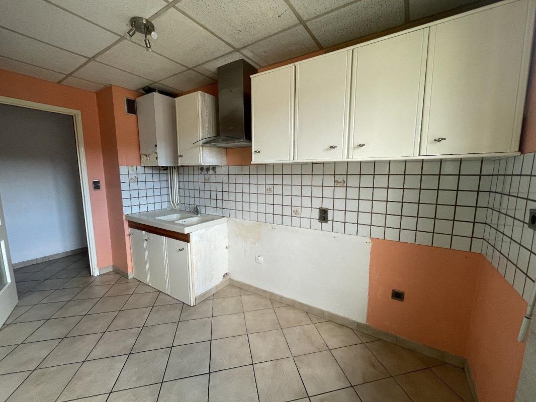 2 bedroom t3 in Millau, Aveyron, France