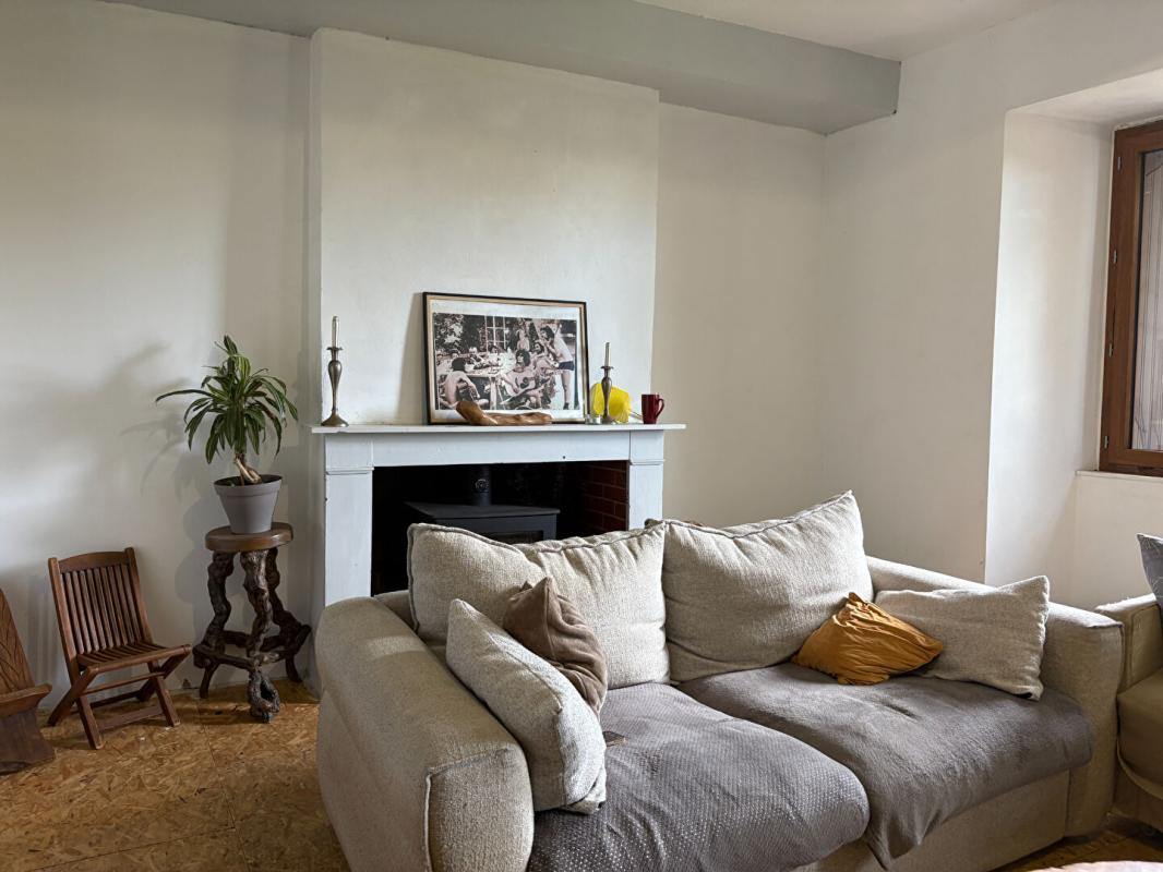 2 bedroom maison de village in Voutezac, Corrèze, France