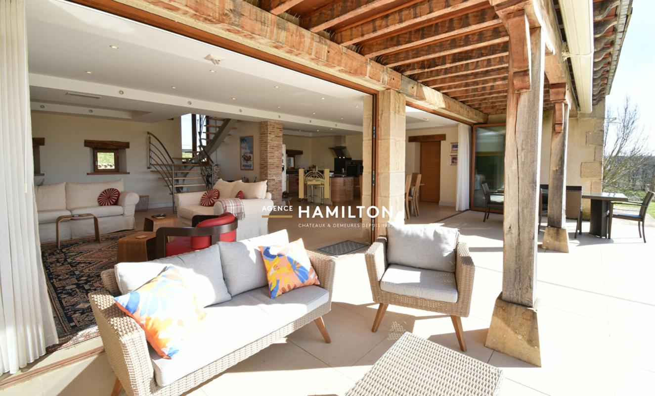 5 bedroom villa in Cordes Sur Ciel, Tarn, France