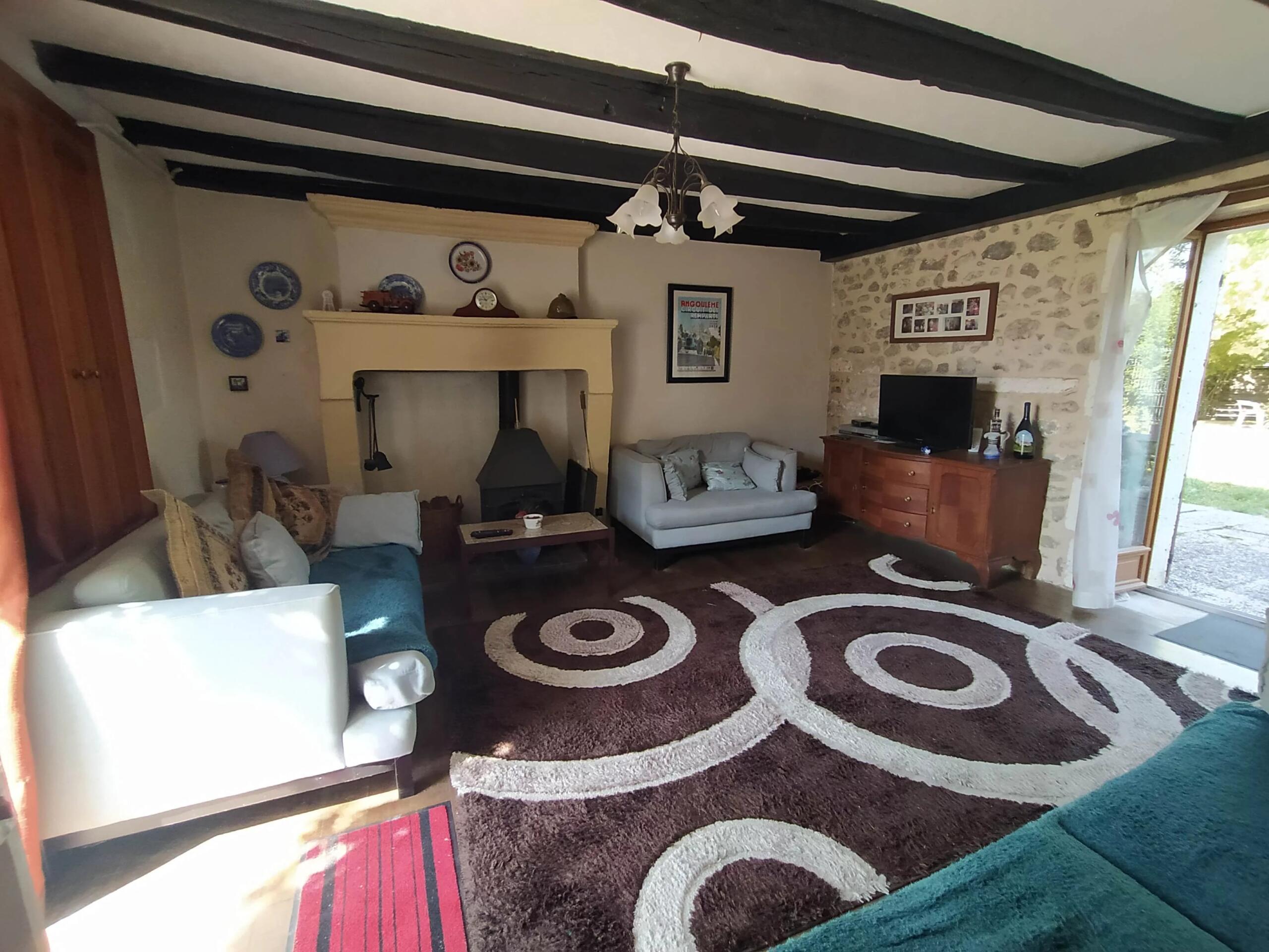 Village house with barn, Poitou-Charentes – France – BVI86372