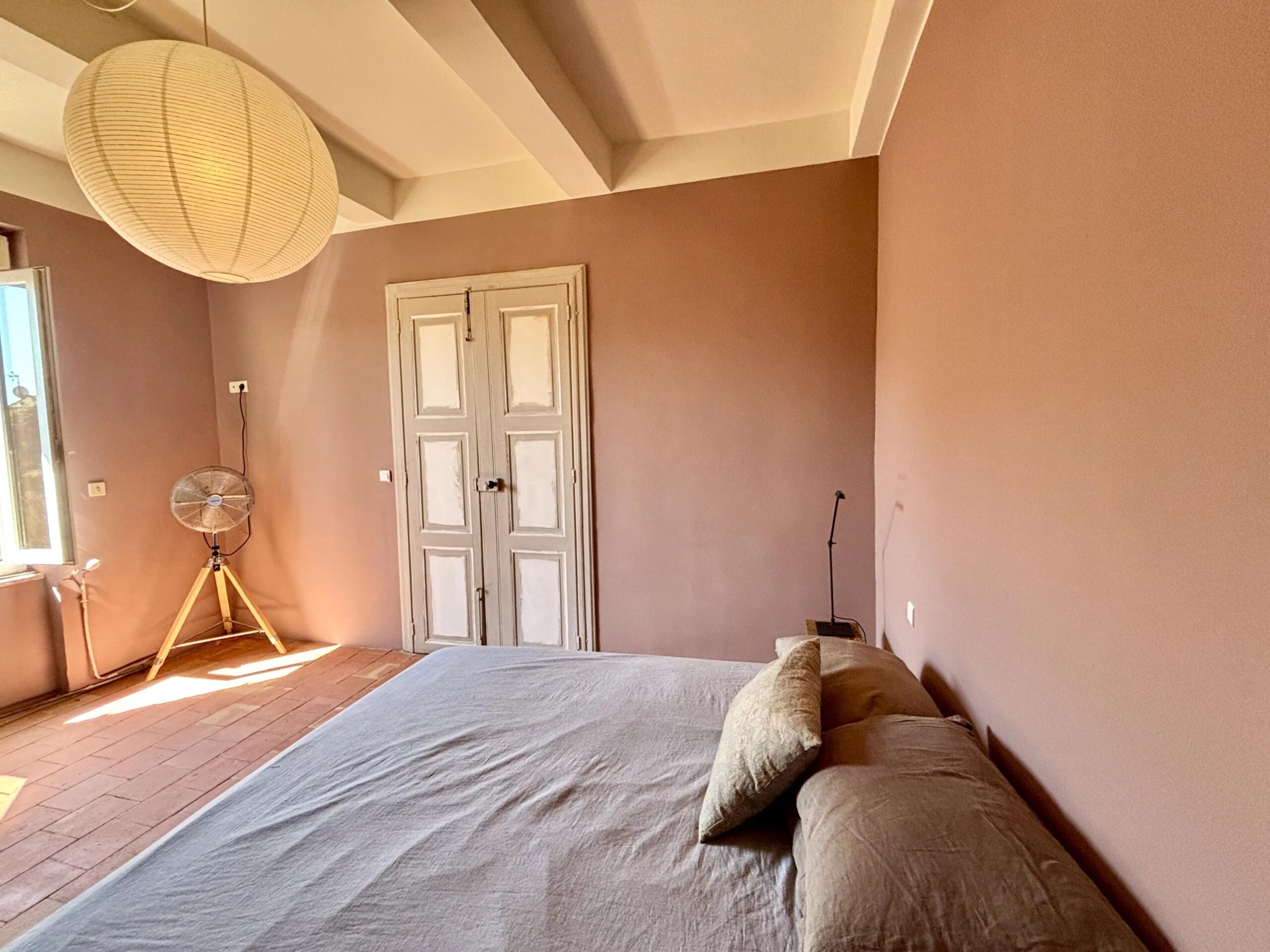 Stylish Manor House with Character, Space and Courtyard Gardens, Languedoc-Roussillon – France – BVI87136