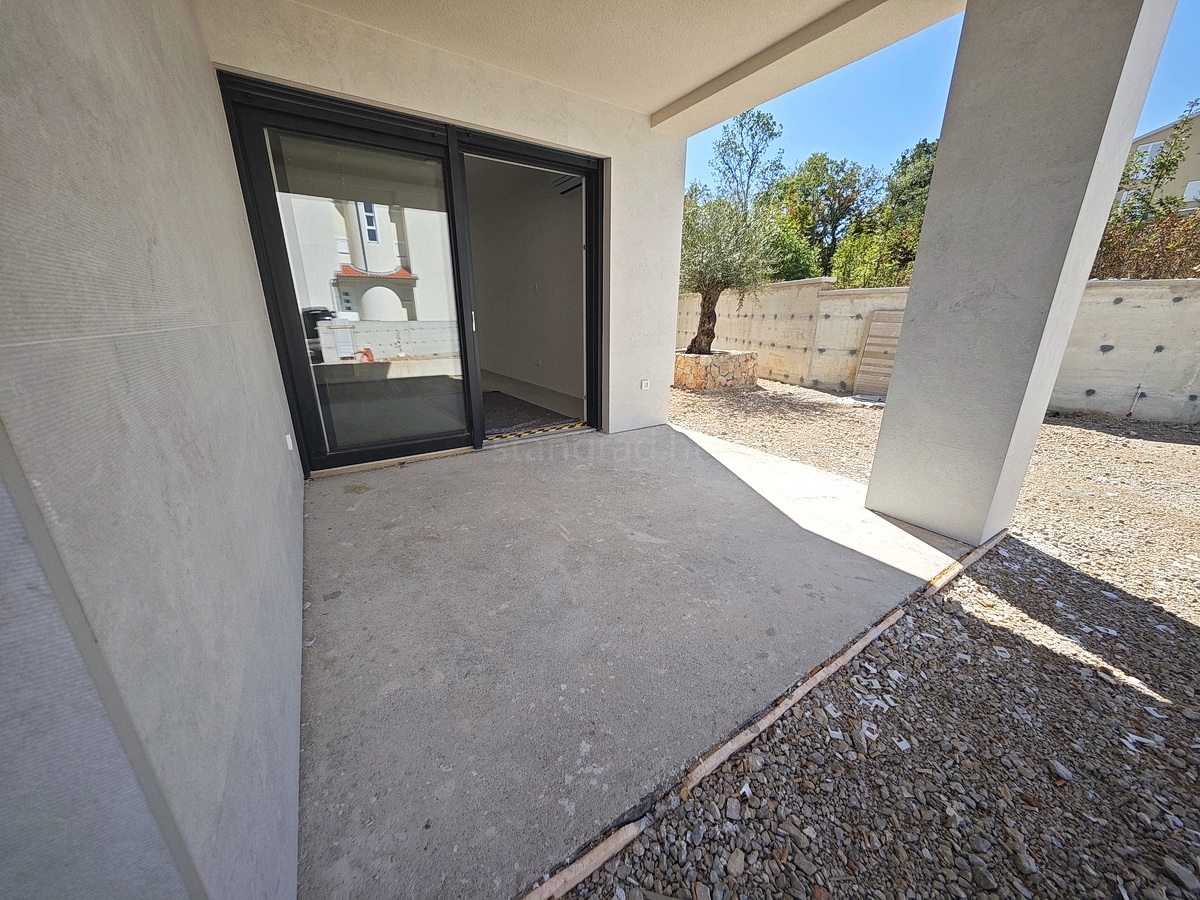 3 bedroom villa in Malinska-Dubašnica, Croatia – 103724