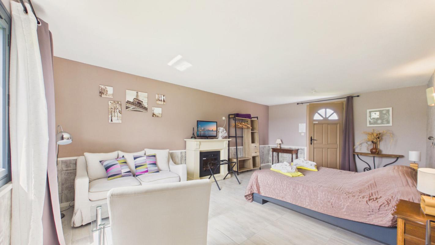 7 bedroom maison in Salvagnac Cajarc, Aveyron, France